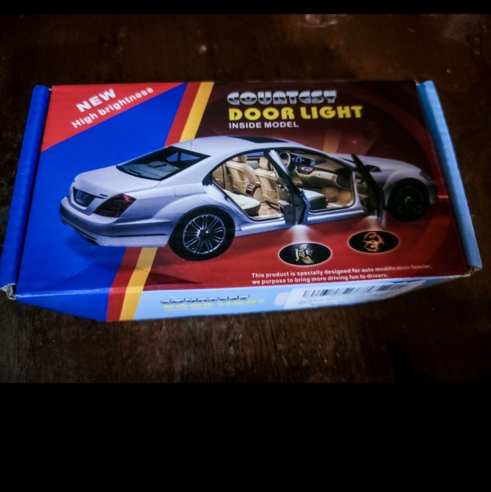 Toyota Door lights